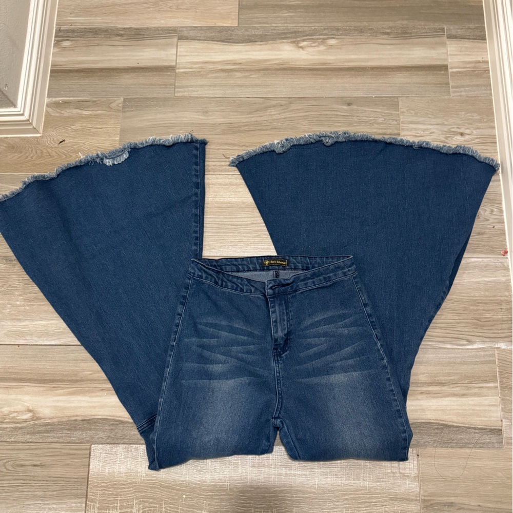 Size small elephant ear pants